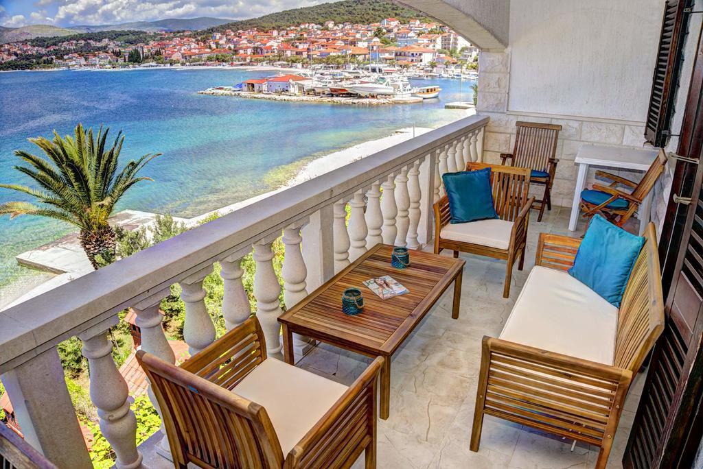 Apartment Villa Bralo Trogir Eksteriør billede