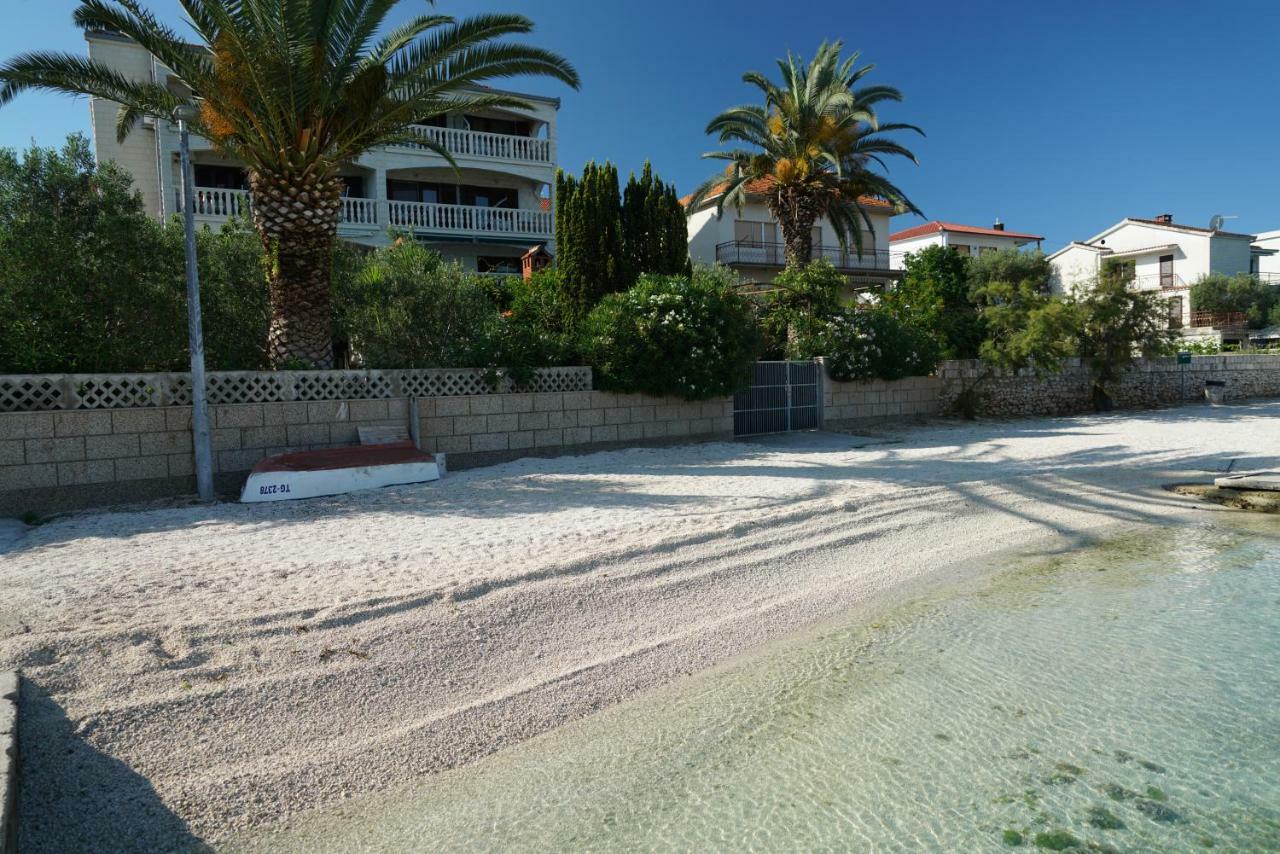Apartment Villa Bralo Trogir Eksteriør billede
