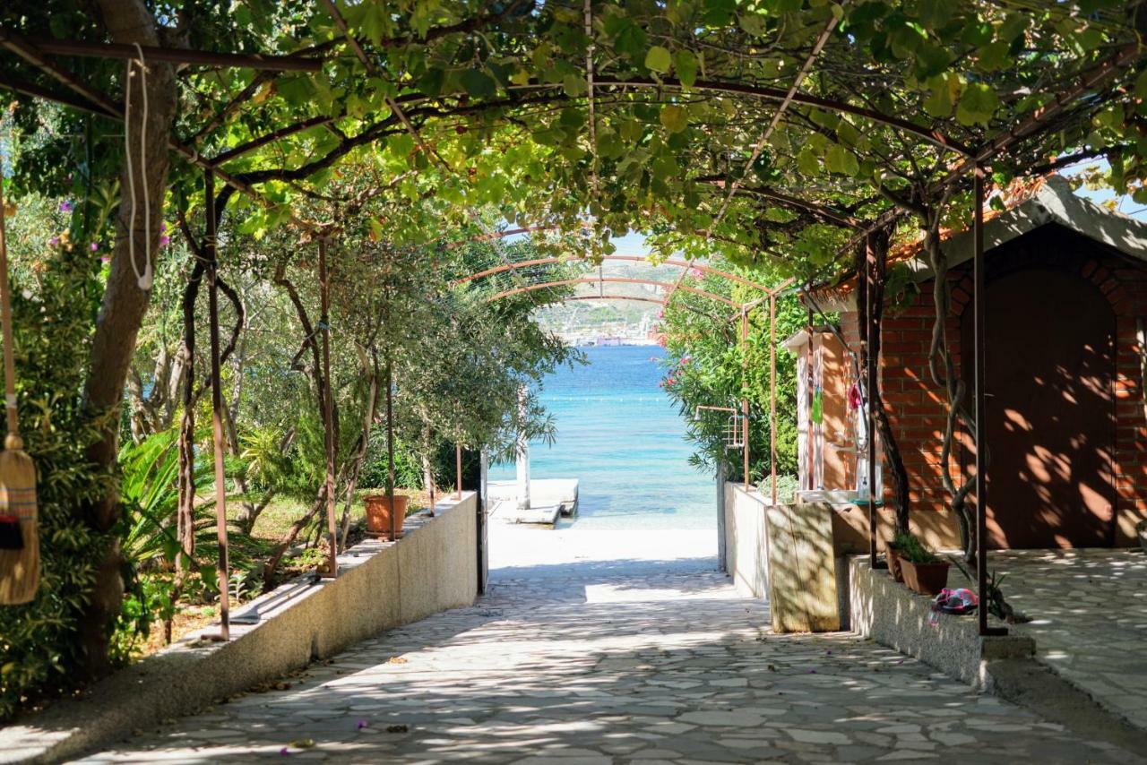 Apartment Villa Bralo Trogir Eksteriør billede