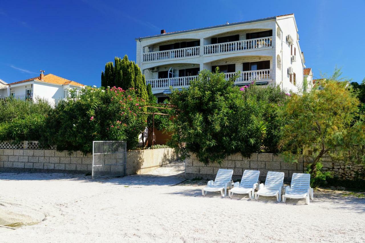 Apartment Villa Bralo Trogir Eksteriør billede